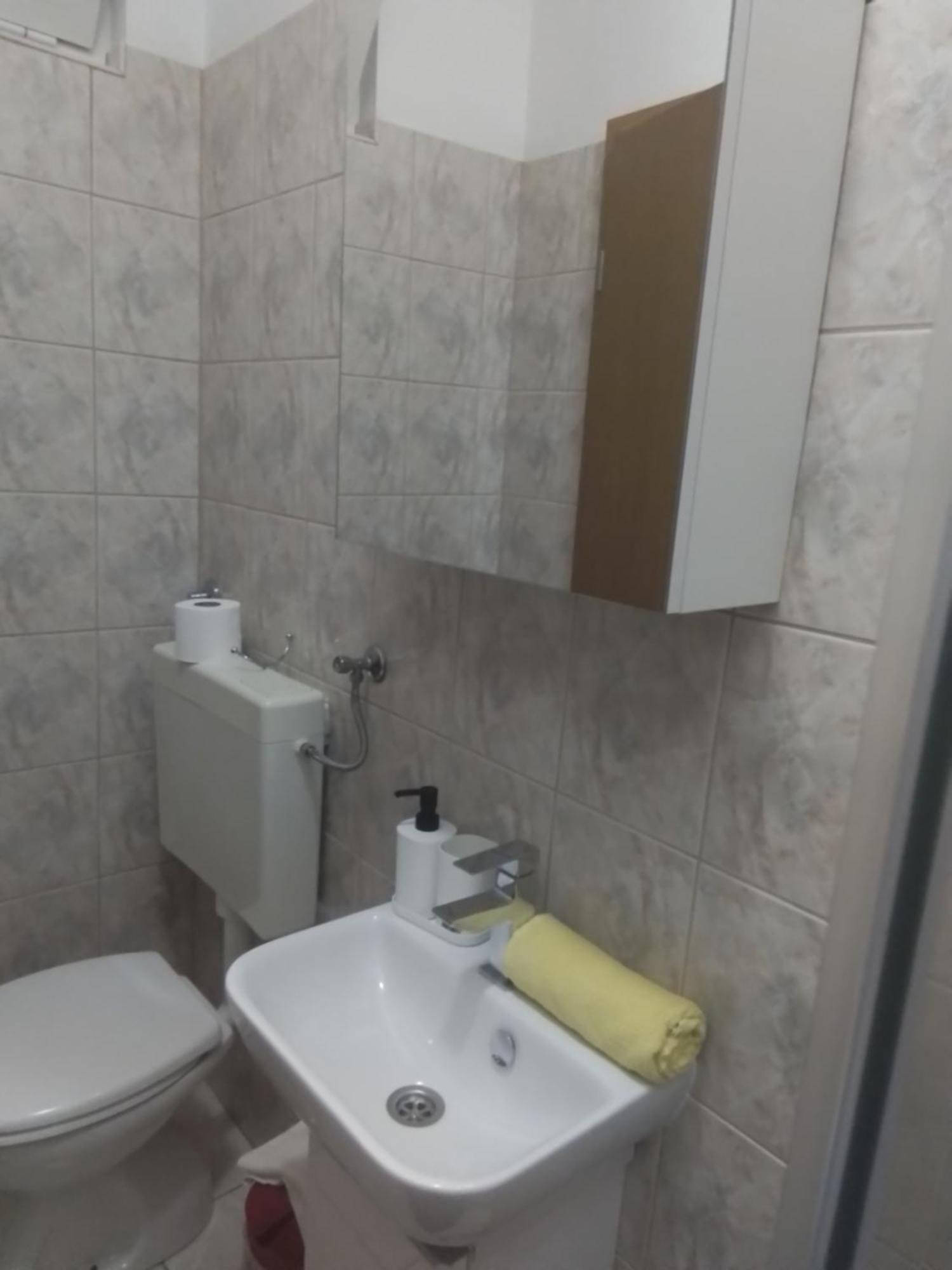 Apartmani Fani 2 Min Walking From Sea Orebić Exterior foto